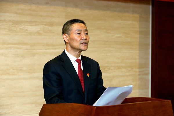 永乐高70net集团一届一次全委会选举出新一届辅导集体 斯泽夫当选永乐高70net党委书记